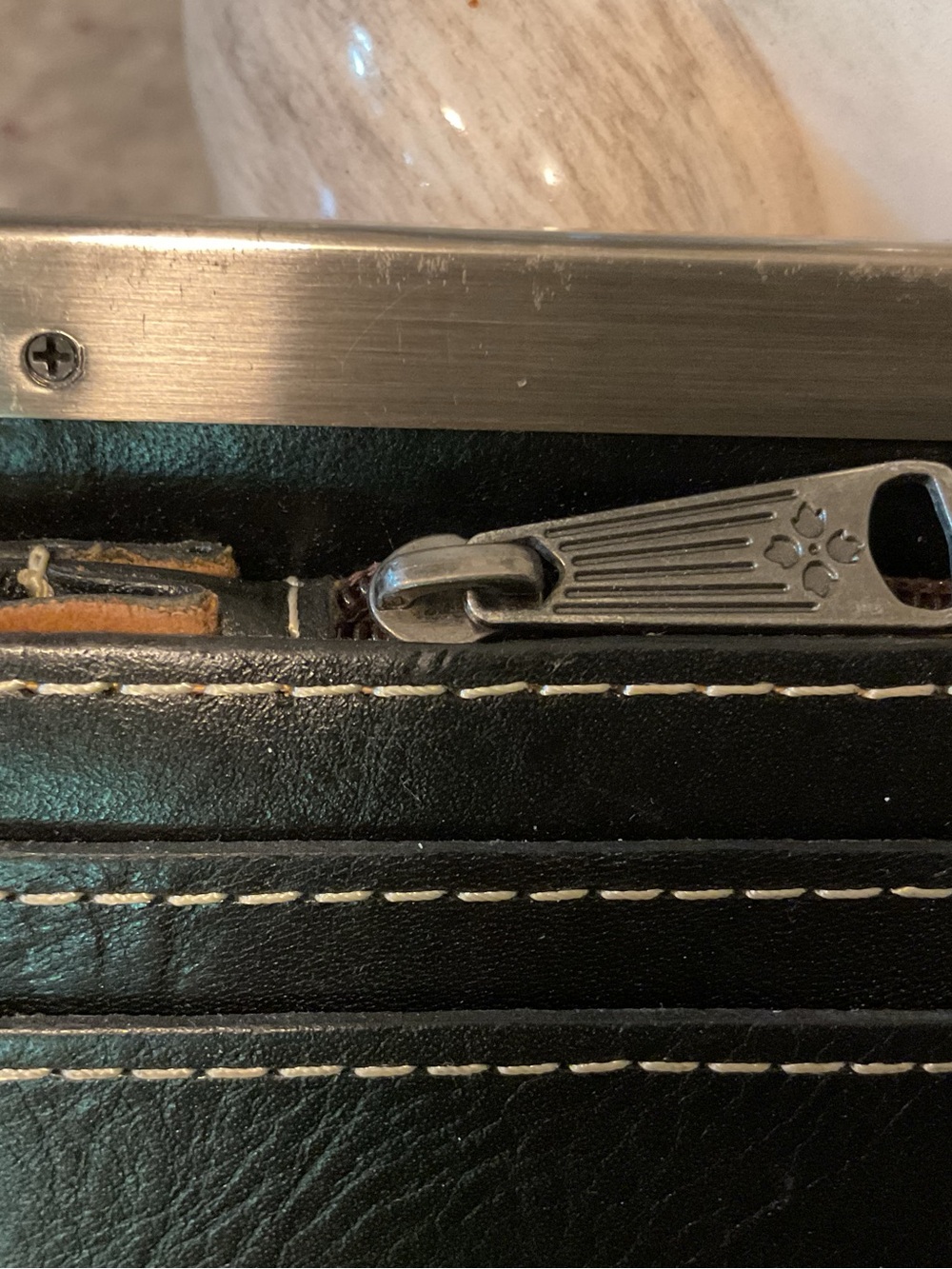 Patricia Nash tooled leather wallet - Picture 8 of 10
